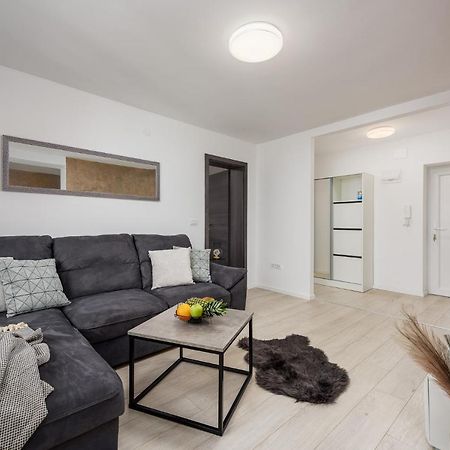 Apartment S&M Heart Of Pula Dış mekan fotoğraf