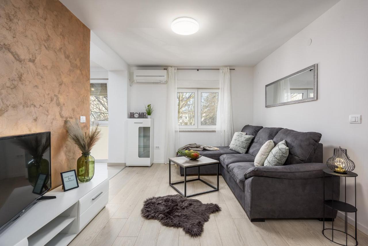 Apartment S&M Heart Of Pula Dış mekan fotoğraf
