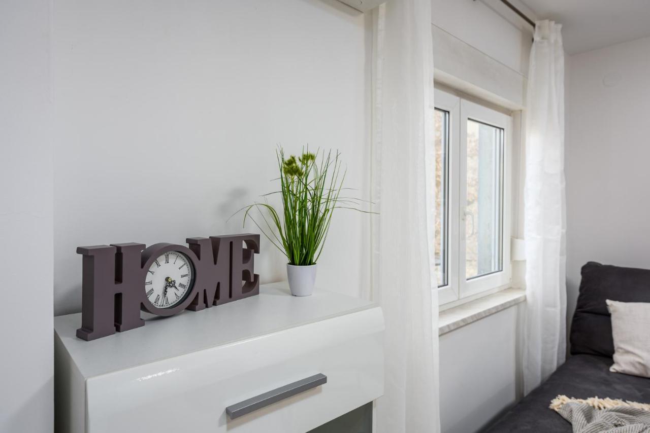 Apartment S&M Heart Of Pula Dış mekan fotoğraf